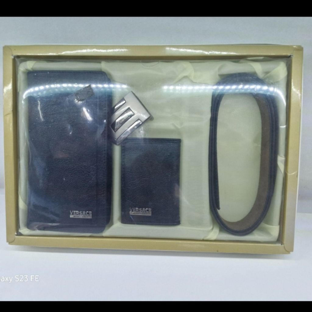 خرید اینترنتی ست مردانه کیف و کمربند