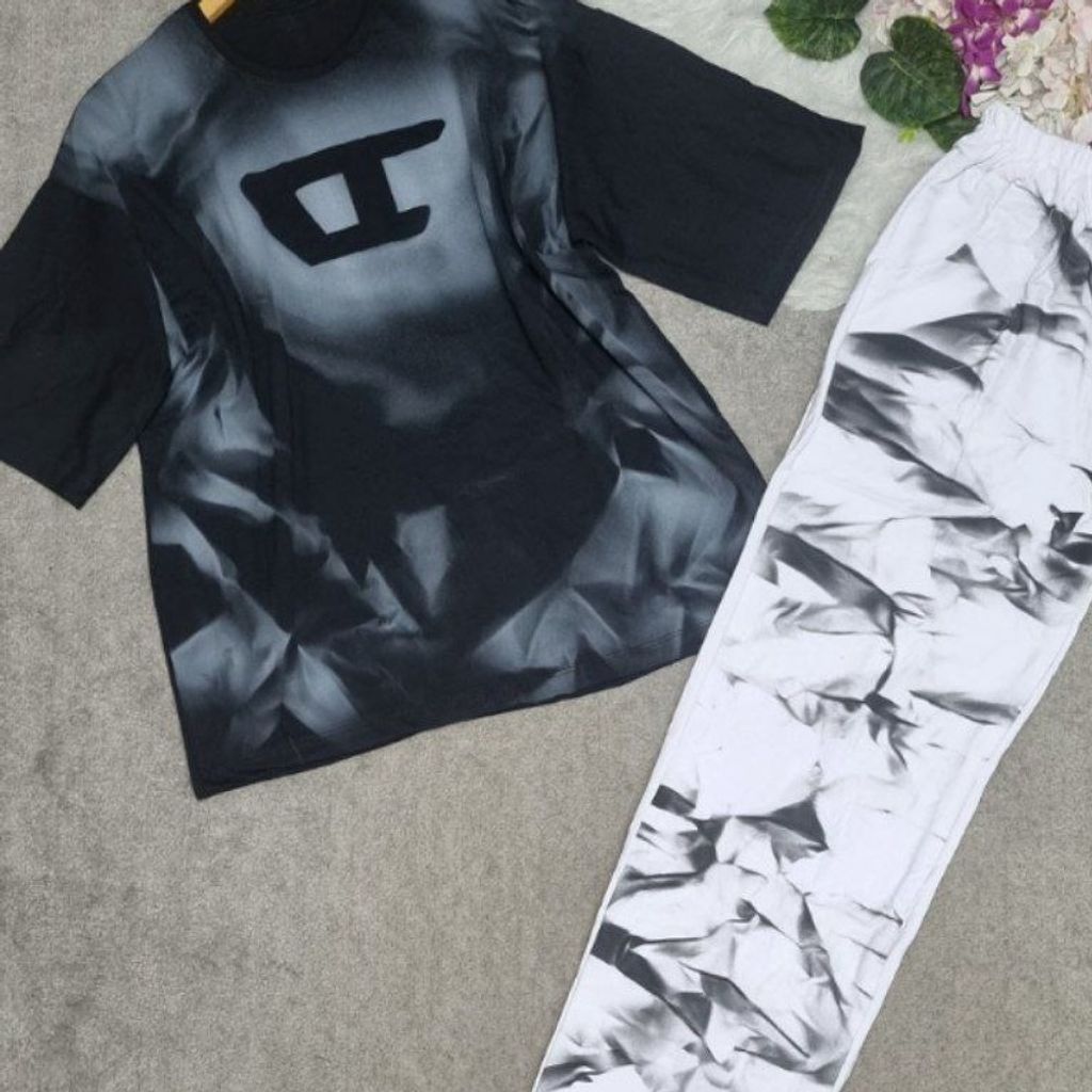 خرید انلاین ست تیشرت شلوار