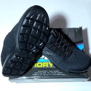 مشخصات کفش راحتی اسکچرز قالب پهن Skechers Summits اورجینال