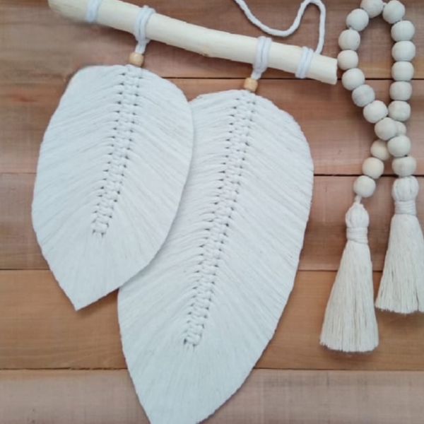 ست دیوار کوب برگ مکرومه بافی و تسبیح دکوراتیو چوبی