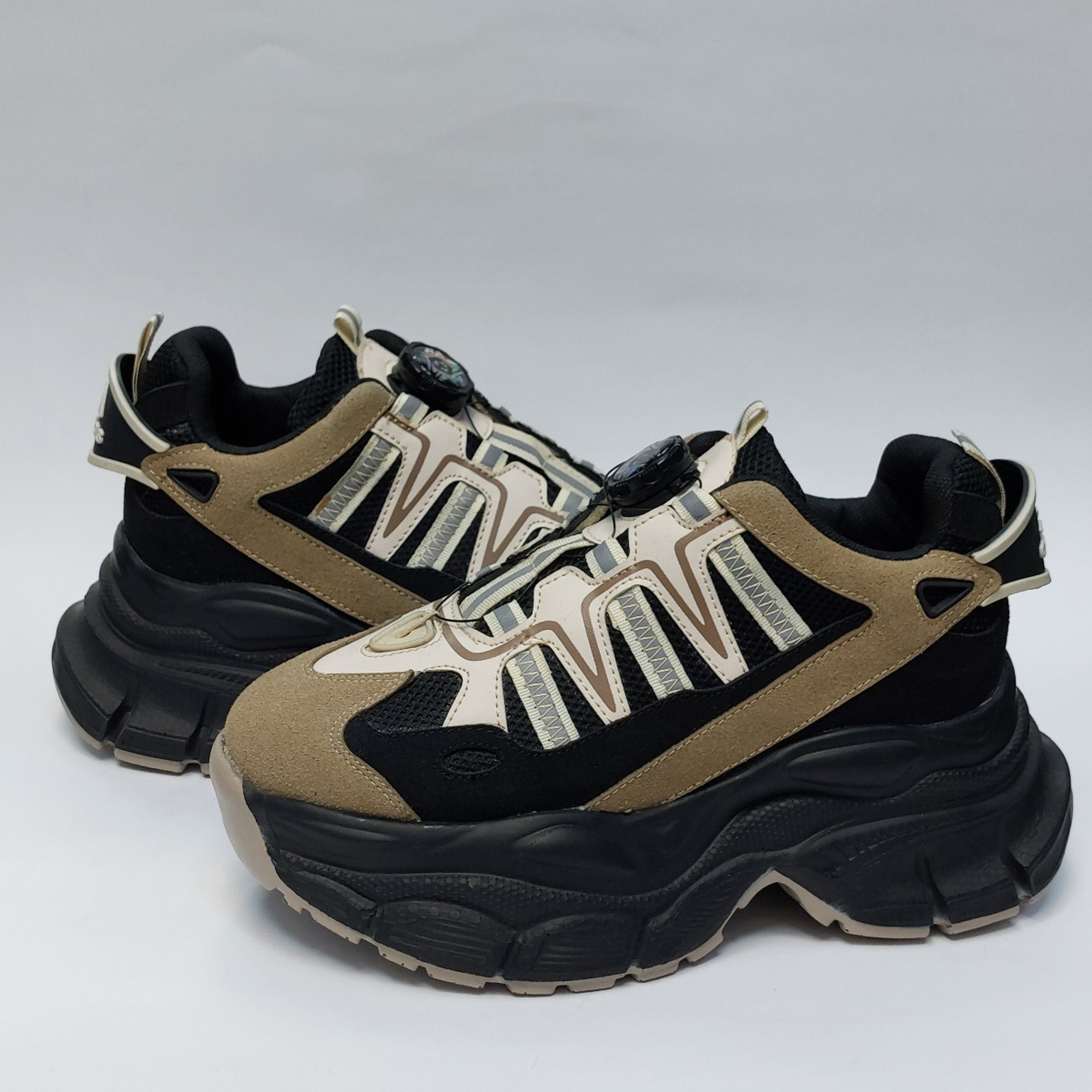 قیمت ارزان کتونی آدیداس فشن لژبلند Adidas