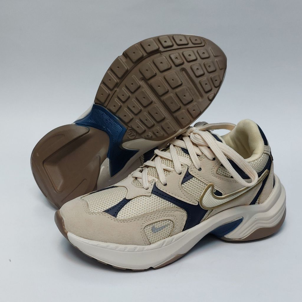 خرید اینترنتی کتونی نایک طبی کیفیت بالا Nike