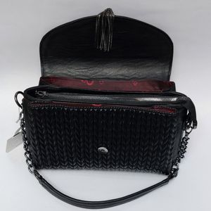 مشخصات کیف چرمی زنانه وارداتی سینتا با کیفیت