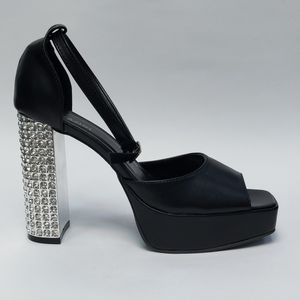 فروش اینترنتی کفش مجلسی زنانه پاشنه نگین دار