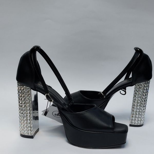 کفش مجلسی زنانه پاشنه نگین دار