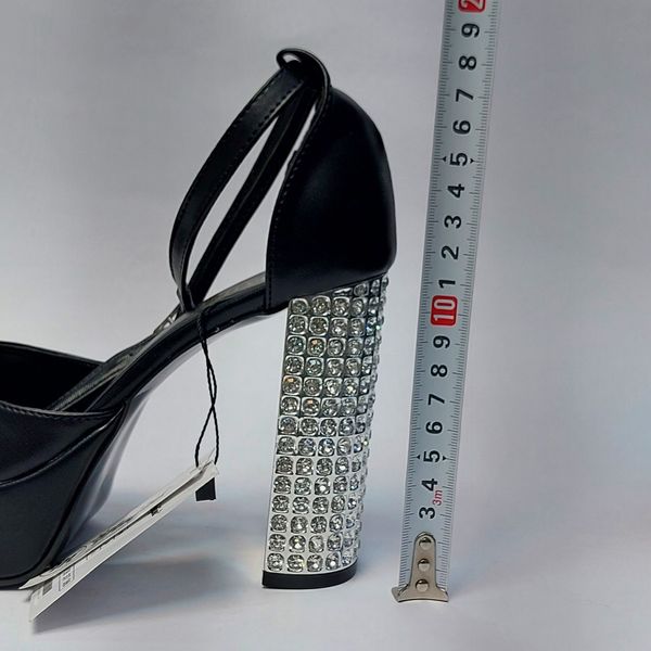 کفش مجلسی زنانه پاشنه نگین دار