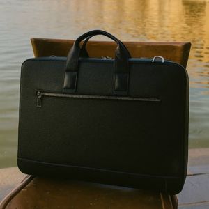 فروش اینترنتی کیف اداری چرم طبیعی گاوی