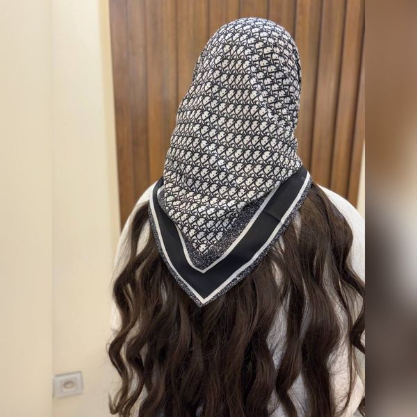 مینی اسکارف سفید مشکی نخ پنبه