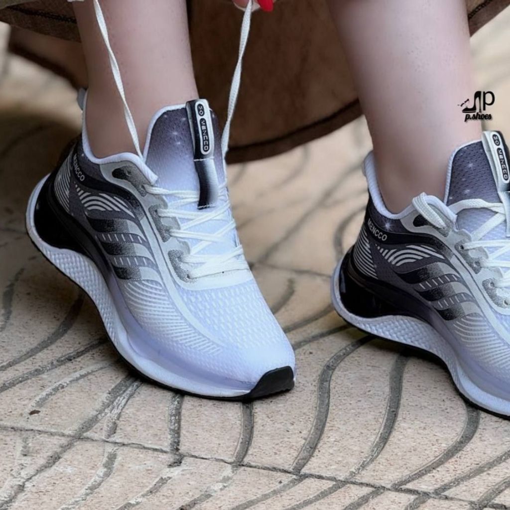 خرید آنلاین کفش کتونی اسپرت