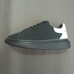 قیمت ارزان کتونی ونس مردانه مک کویین مشکی کیفیت بالا(تخفیف خورده)