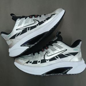 مشخصات کتونی مردانه نایک p6000 نقره ای کیفیت بالا