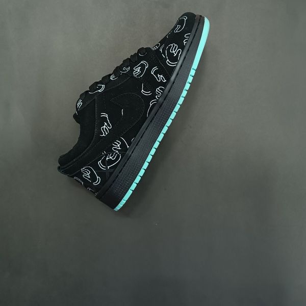 کتونی مردانه جردن کاز jordan kaws مشکی کیفیت بالا