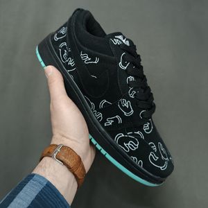 خرید اینترنتی کتونی مردانه جردن کاز مشکی کیفیت بالا