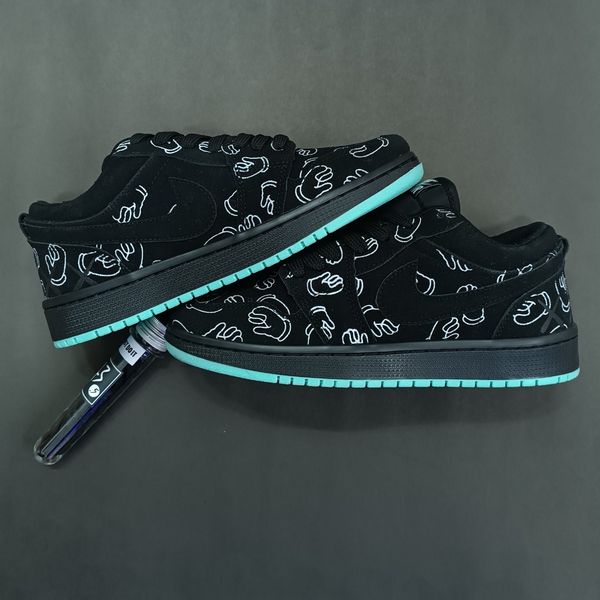 کتونی مردانه جردن کاز jordan kaws مشکی کیفیت بالا