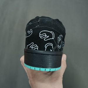 قیمت ارزان کتونی مردانه جردن کاز مشکی کیفیت بالا