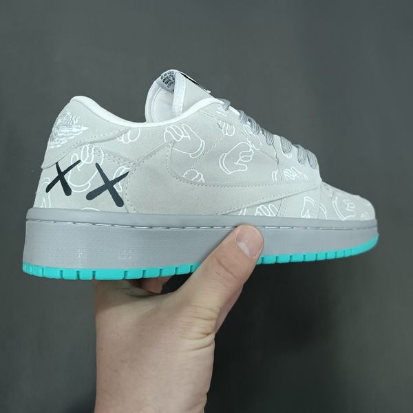 کتونی مردانه جردن کاز jordan kaws طوسی کیفیت بالا