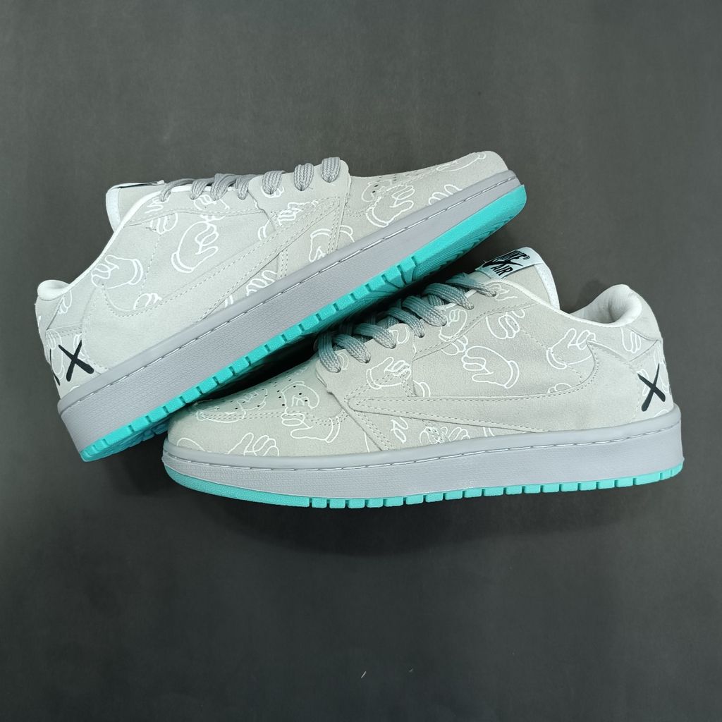 فروش اینترنتی کتونی مردانه جردن کاز طوسی کیفیت بالا