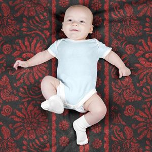 قیمت پارچه مخمل روبالشی پارچه باما طرح سه بعدی فرش ایرانی کد 5014575