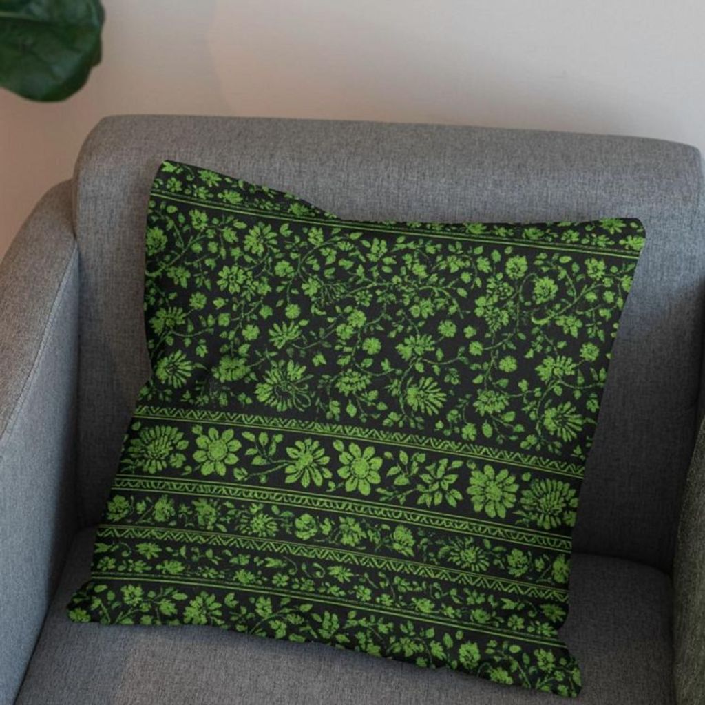 قیمت ارزان پارچه مخمل روبالشی پارچه باما طرح سه بعدی فرش ایرانی کد 5014581