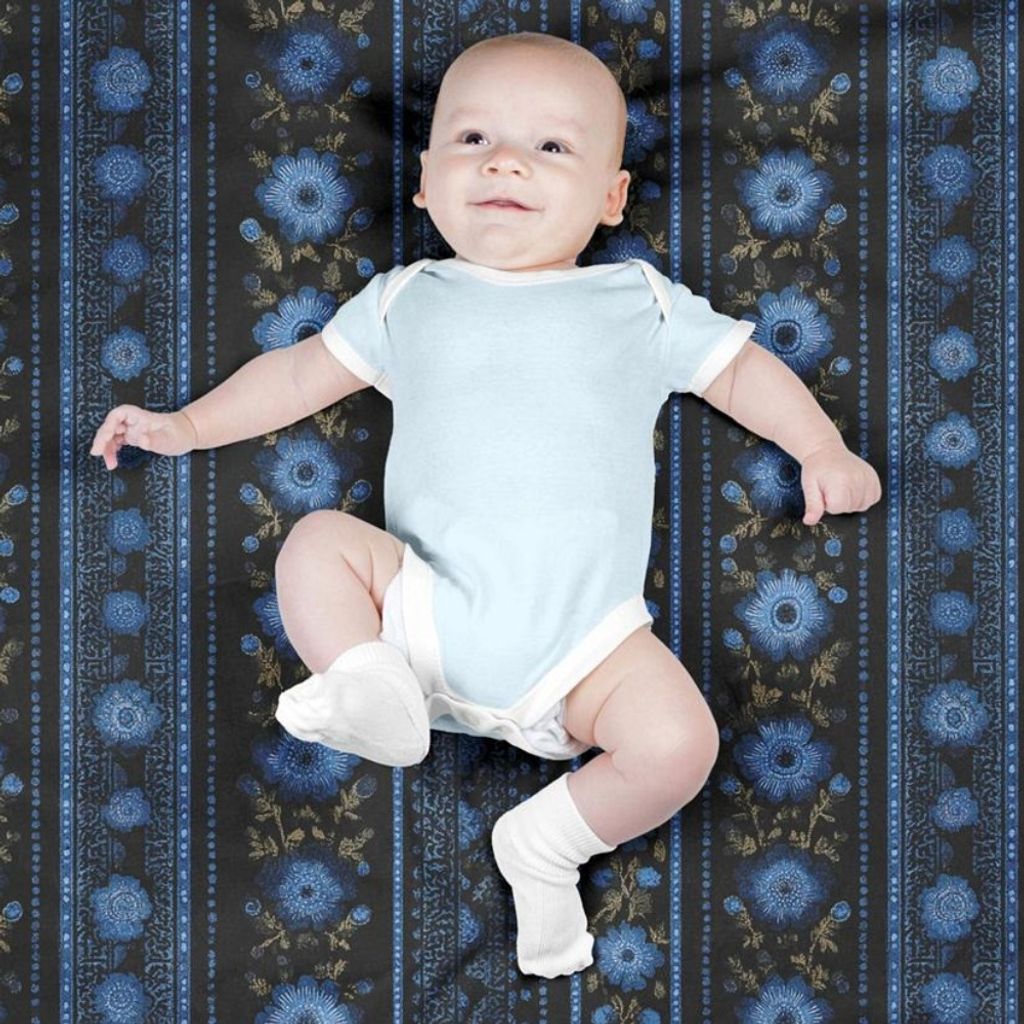 خرید اینترنتی پارچه مخمل روبالشی پارچه باما طرح سه بعدی فرش ایرانی کد 5014582