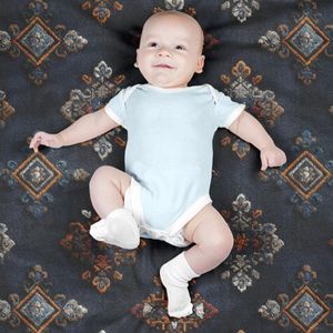 خرید اینترنتی پارچه مخمل روبالشی پارچه باما طرح سه بعدی فرش ایرانی کد 5014584