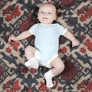 خرید انلاین پارچه مخمل روبالشی پارچه باما طرح سه بعدی فرش ایرانی کد 5014590