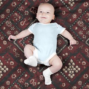 فروش اینترنتی پارچه مخمل روبالشی پارچه باما طرح سه بعدی فرش ایرانی کد 5014624