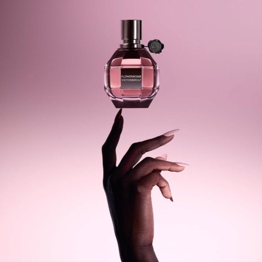 قیمت تستر اروپایی عطر ادکلن ویکتور اند رولف فلاور بمب | Viktor Rolf Flower Bomb