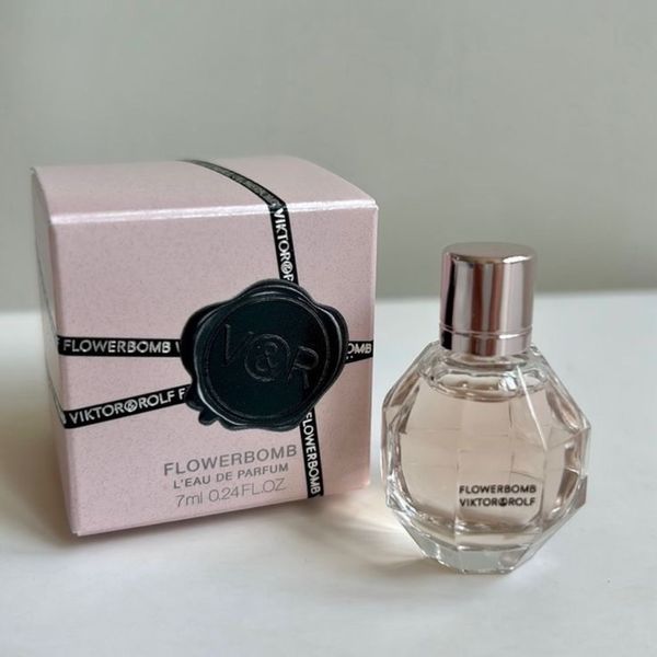 تستر اروپایی عطر ادکلن ویکتور اند رولف فلاور بمب | Viktor Rolf Flower Bomb