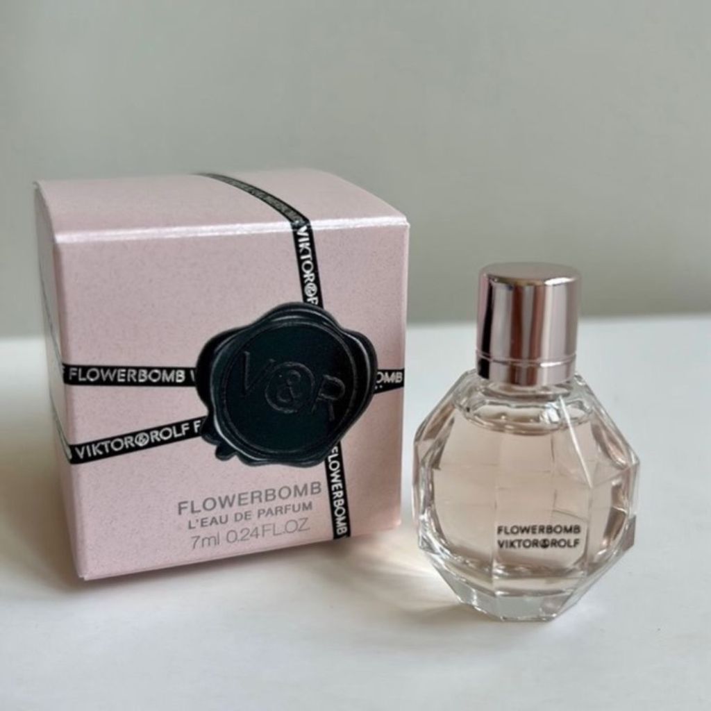 خرید اینترنتی تستر اروپایی عطر ادکلن ویکتور اند رولف فلاور بمب | Viktor Rolf Flower Bomb