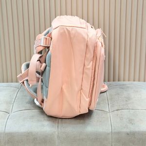 خرید اینترنتی قیمت کوله پشتی بچگانه طرح توت فرنگی از کریسبلا کد 4052102