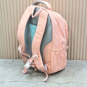 خرید اینترنتی قیمت کوله پشتی بچگانه طرح توت فرنگی از کریسبلا کد 4052102