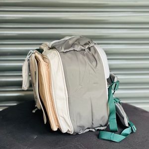 خرید اینترنتی قیمت کوله پشتی اورجینال طرح window برند Chrisbella کد 4052103