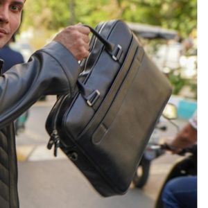 خرید اینترنتی کیف اداری تمام چرم گاوی