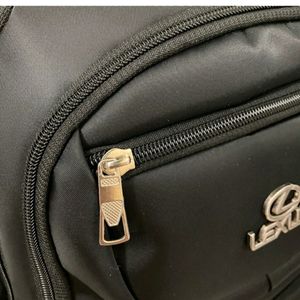 خرید انلاین کیف مدرسه Lexus فوق حرفه ای کیفیت درجه یک دارای پد لب تاپ و هندزفری