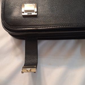 فروش اینترنتی کیف اداری چرم طبیعی