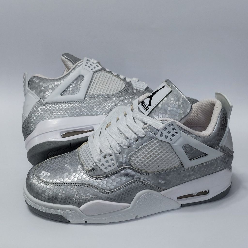 فروش اینترنتی کتونی نایک جردن 4 مامبا Nike Jordan 4  Mamba کیفیت بالا