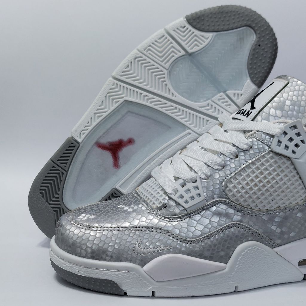 قیمت کتونی نایک جردن 4 مامبا Nike Jordan 4  Mamba کیفیت بالا