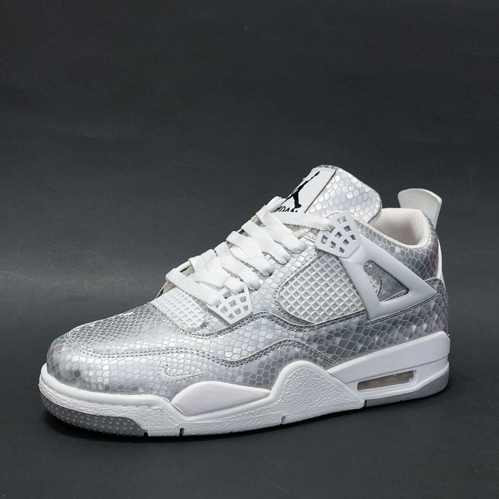 فروش اینترنتی کتونی نایک جردن 4 مامبا Nike Jordan 4  Mamba کیفیت بالا