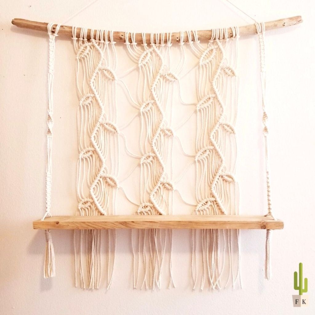 فروش اینترنتی شلف مکرومه چوبی دکوراتیو طرح گیسو