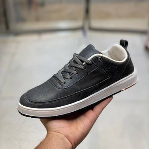 فروش اینترنتی کفش مردانه چرم لاگوست طوسی دور دوخت