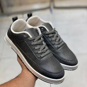 فروش اینترنتی کفش مردانه چرم لاگوست طوسی دور دوخت