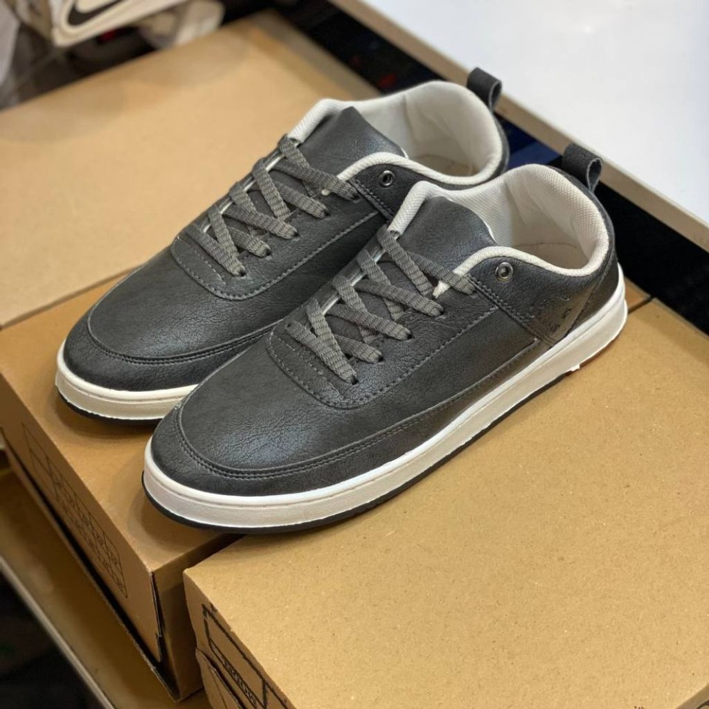 خرید اینترنتی کفش مردانه چرم لاگوست طوسی دور دوخت