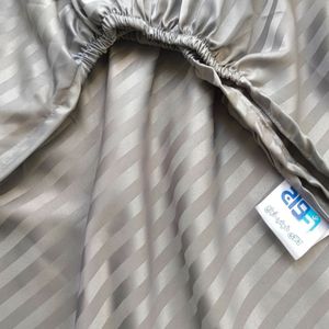 خرید اینترنتی ملحفه کشدار هتلی یک نفره سایز 200*90