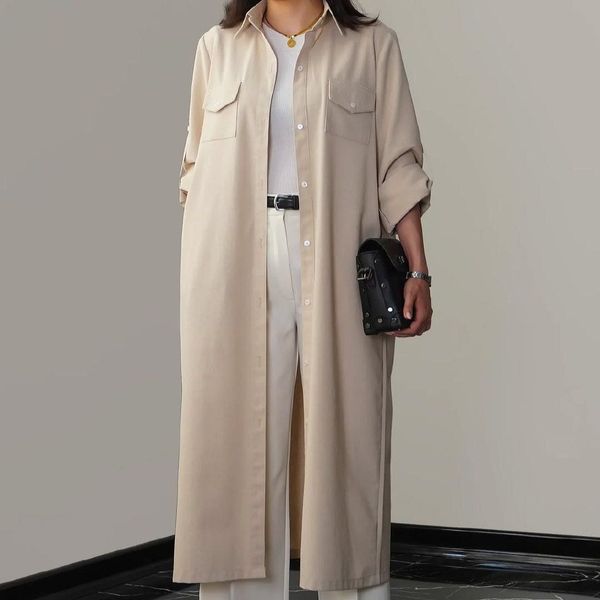 مانتو نگارا نورا