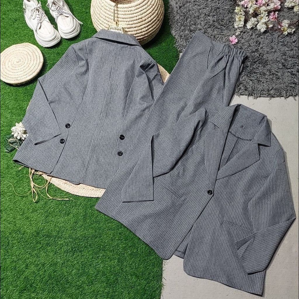 خرید آنلاین کت شلوار تانیا پشت دکمه نورا