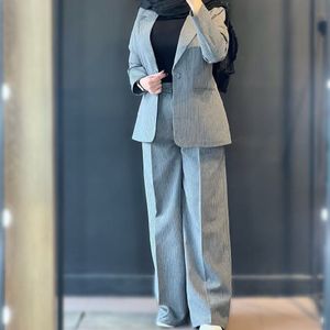 فروش اینترنتی کت شلوار تانیا پشت دکمه نورا