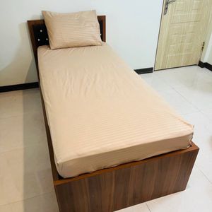 فروش اینترنتی ملحفه کشدار هتلی یک نفره 2تکه عرض 120