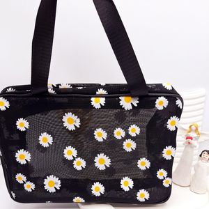 کیف مشکی سایز بزرگ بابونه