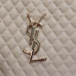 فروش اینترنتی کیف زنانه رودوشی بزرگ طرح ایوسن لورن YSL